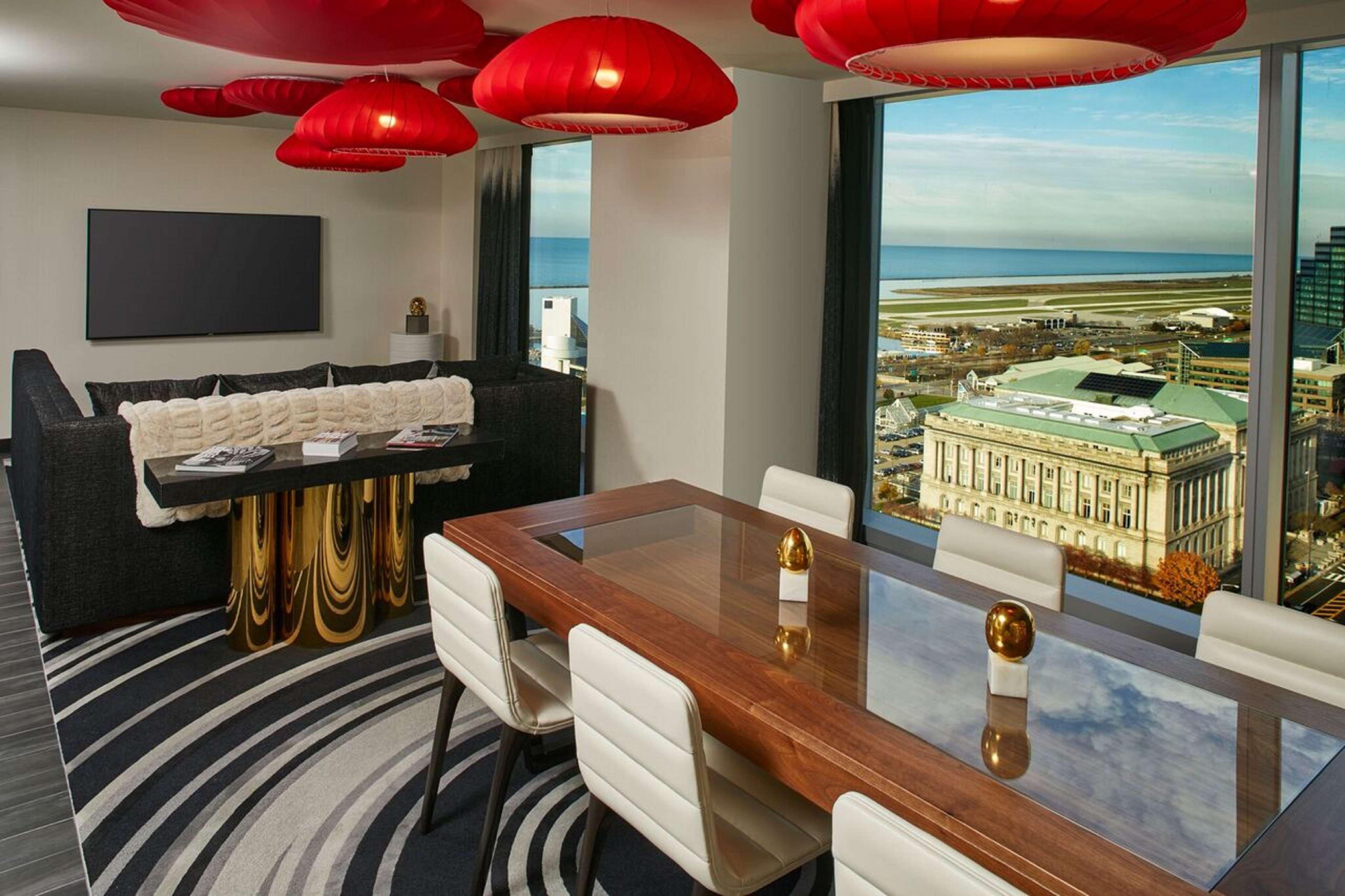 Отель Hilton Cleveland Downtown Экстерьер фото